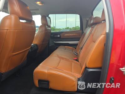 2017 Toyota Tundra 1794 Edition Crew Cab Short Bed - zdjęcie 13 z 18 - miniatura