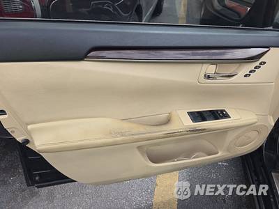 2013 Lexus ES 350 - zdjęcie 9 z 18 - miniatura