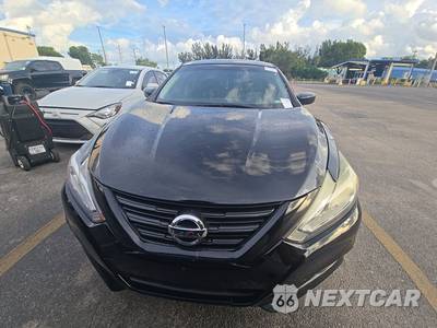 2018 Nissan Altima 2.5 SV - zdjęcie 2 z 18 - miniatura