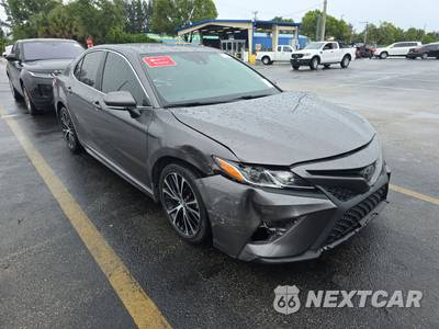 2019 Toyota Camry SE - zdjęcie 3 z 18 - miniatura