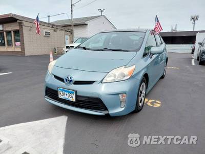 2014 Toyota Prius Three - zdjęcie 1 z 24 - miniatura