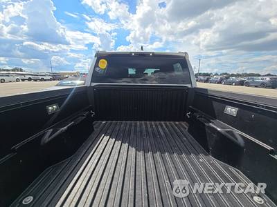 2025 Toyota Tacoma TRD Off-Road Crew Cab Medium Bed - zdjęcie 16 z 22 - miniatura