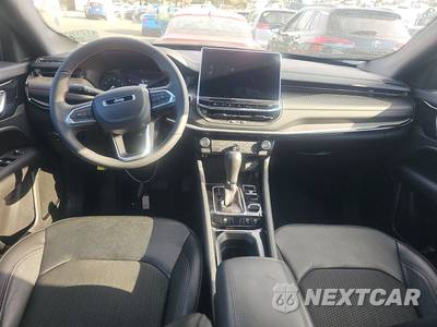 2025 Jeep Compass Trailhawk - zdjęcie 11 z 22 - miniatura