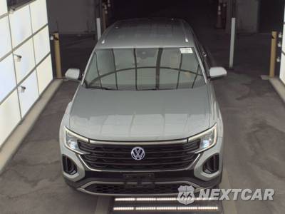 2025 Volkswagen Atlas Cross Sport 2.0T SE w/Technology - zdjęcie 2 z 30 - miniatura