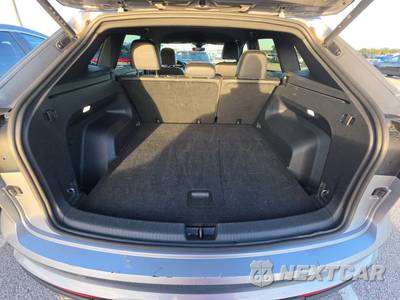 2025 Volkswagen Atlas Cross Sport 2.0T SE w/Technology - zdjęcie 16 z 30 - miniatura