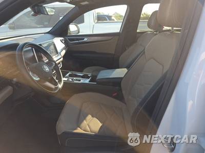 2025 Volkswagen Atlas Cross Sport 2.0T SE w/Technology - zdjęcie 7 z 23 - miniatura