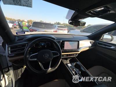 2025 Volkswagen Atlas Cross Sport 2.0T SE w/Technology - zdjęcie 11 z 23 - miniatura
