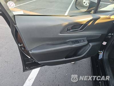 2025 Toyota Prius LE - zdjęcie 9 z 33 - miniatura