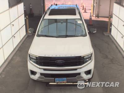 2025 Ford Expedition MAX Platinum - zdjęcie 2 z 26 - miniatura