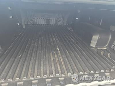 2024 Chevrolet Silverado 1500 LT Extended Cab Medium Bed 2FL - zdjęcie 19 z 22 - miniatura