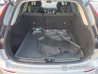 2024 Volvo XC60 B5 Plus Dark Theme - zdjęcie 16 z 23 - miniatura