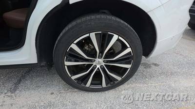 2024 Volvo XC60 B5 Plus Dark Theme - zdjęcie 24 z 33 - miniatura