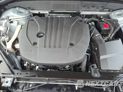 2024 Volvo XC60 B5 Plus Dark Theme - zdjęcie 15 z 27 - miniatura