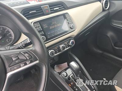 2021 Nissan Versa SV - zdjęcie 11 z 24 - miniatura