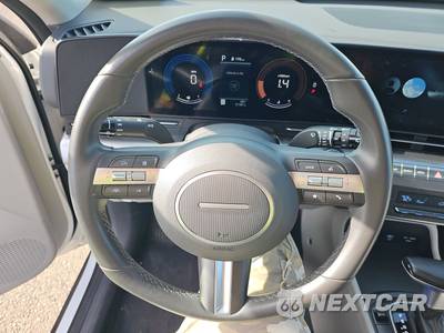2025 Hyundai Kona SEL - zdjęcie 10 z 31 - miniatura