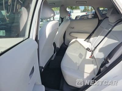 2025 Hyundai Kona SEL - zdjęcie 13 z 31 - miniatura
