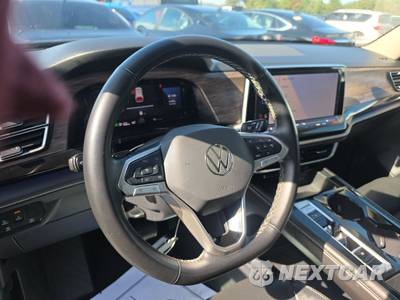2025 Volkswagen Atlas 2.0T SEL - zdjęcie 10 z 31 - miniatura