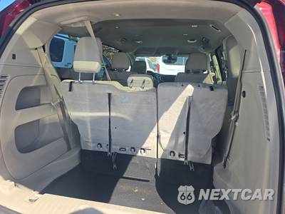 2021 Chrysler Pacifica Touring L 121.6" WB - zdjęcie 17 z 44 - miniatura