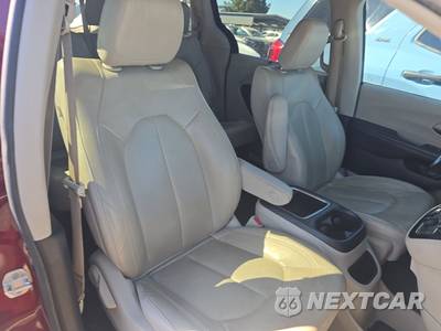 2021 Chrysler Pacifica Touring L 121.6" WB - zdjęcie 8 z 44 - miniatura