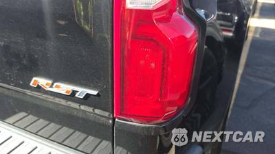 2019 Chevrolet Silverado 1500 RST Crew Cab Short Bed 1SP - zdjęcie 31 z 42 - miniatura