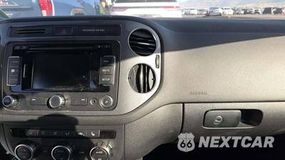 2013 Volkswagen Tiguan S w/Sunroof - zdjęcie 31 z 41 - miniatura