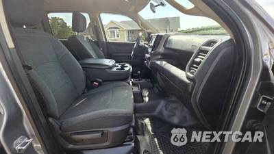 2020 Ram 3500 Cab Chassis Tradesman Crew Cab DRW - zdjęcie 21 z 26 - miniatura