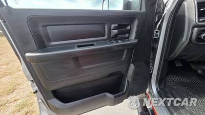 2020 Ram 3500 Cab Chassis Tradesman Crew Cab DRW - zdjęcie 25 z 26 - miniatura
