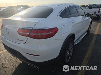 2017 Mercedes-Benz GLC 300 4MATIC - zdjęcie 4 z 25 - miniatura
