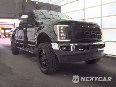 2019 Ford Super Duty F-250 Lariat Crew Cab Medium Bed - zdjęcie 3 z 30 - miniatura