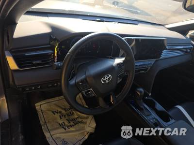 2026 Toyota Camry SE - zdjęcie 11 z 23 - miniatura