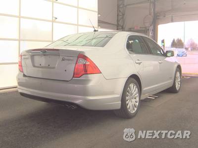 2010 Ford Fusion Hybrid - zdjęcie 5 z 32 - miniatura