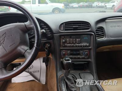 2000 Chevrolet Corvette Coupe 1SA - zdjęcie 11 z 35 - miniatura