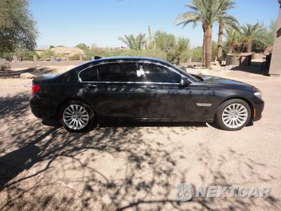 2012 BMW 7 Series Sedan 750Li - zdjęcie 7 z 21 - miniatura