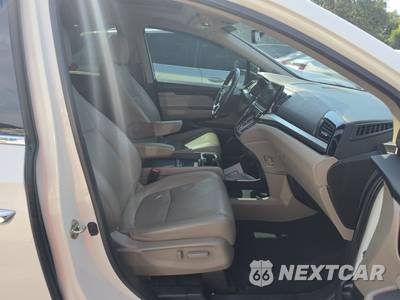 2018 Honda Odyssey Elite 118.1" WB - zdjęcie 8 z 19 - miniatura