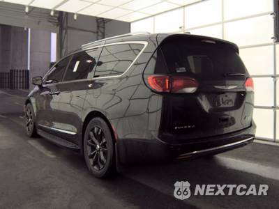 2018 Chrysler Pacifica Hybrid Touring L 121.6" WB - zdjęcie 8 z 25 - miniatura
