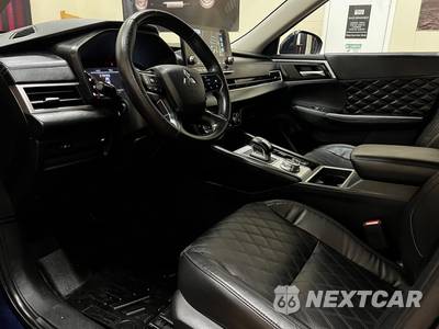 2022 Mitsubishi Outlander SEL - zdjęcie 14 z 50 - miniatura