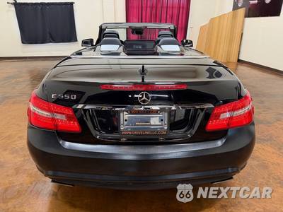 2011 Mercedes-Benz E 550 Convertible - zdjęcie 8 z 50 - miniatura