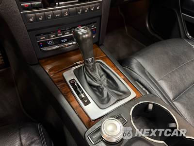 2011 Mercedes-Benz E 550 Convertible - zdjęcie 44 z 50 - miniatura