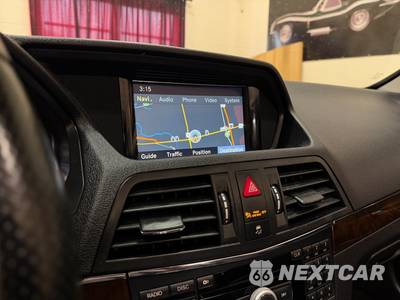 2011 Mercedes-Benz E 550 Convertible - zdjęcie 40 z 50 - miniatura