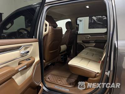 2020 Ram 1500 Laramie Crew Cab Short Bed - zdjęcie 19 z 50 - miniatura