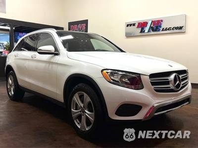 2017 Mercedes-Benz GLC 300 - zdjęcie 3 z 46 - miniatura