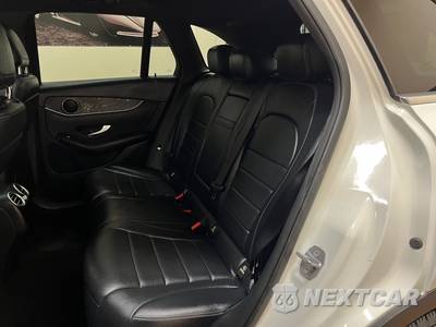 2017 Mercedes-Benz GLC 300 - zdjęcie 20 z 46 - miniatura