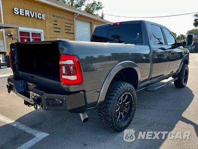 2021 Ram 2500 Laramie Crew Cab Medium Bed - zdjęcie 10 z 50 - miniatura