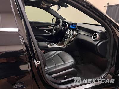2020 Mercedes-Benz C 300 Sedan - zdjęcie 25 z 50 - miniatura