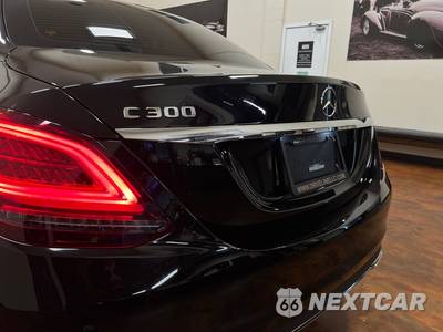 2020 Mercedes-Benz C 300 Sedan - zdjęcie 48 z 50 - miniatura