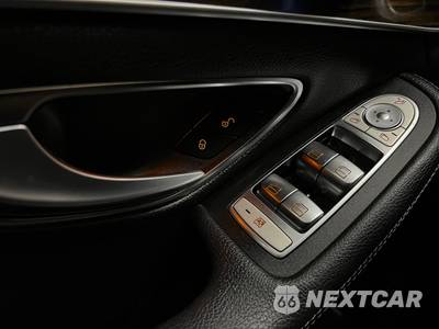 2020 Mercedes-Benz C 300 Sedan - zdjęcie 40 z 50 - miniatura