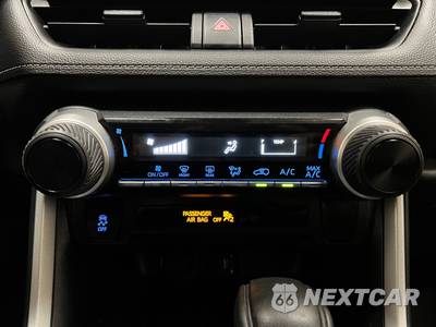 2019 Toyota RAV4 LE - zdjęcie 31 z 46 - miniatura
