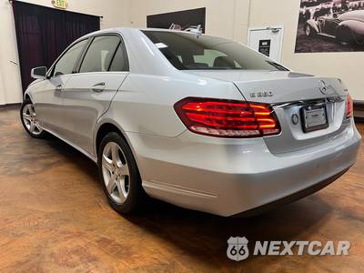 2014 Mercedes-Benz E 350 4MATIC Sedan - zdjęcie 2 z 50 - miniatura