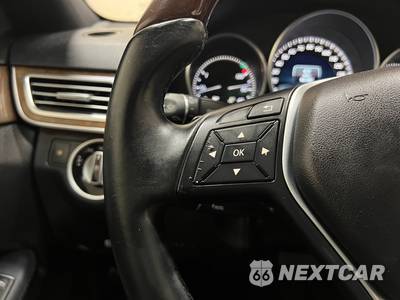 2014 Mercedes-Benz E 350 4MATIC Sedan - zdjęcie 26 z 50 - miniatura