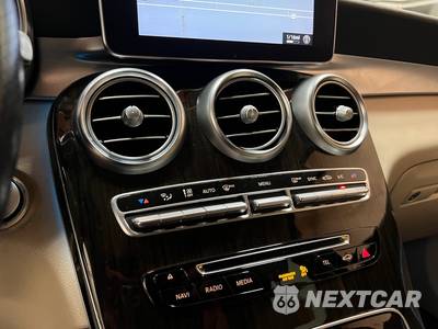 2017 Mercedes-Benz GLC 300 - zdjęcie 29 z 46 - miniatura